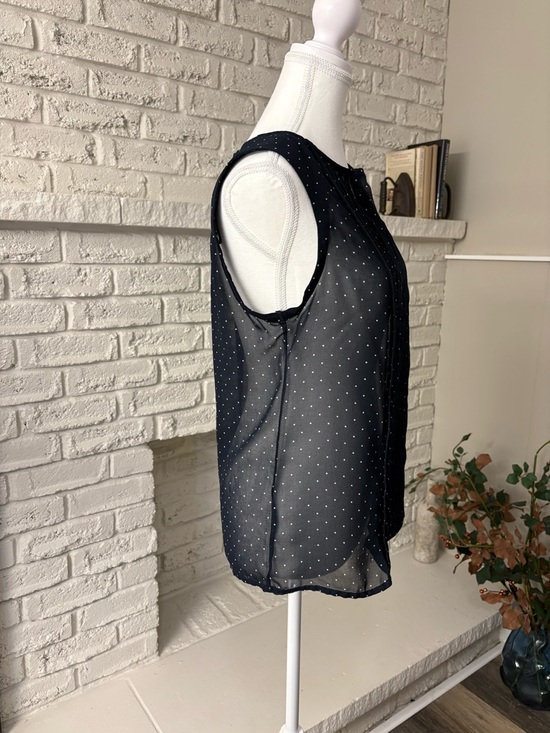 Zara Navy Sheer Polka Dot Pintuck Sleeveless Blouse Size Medium - Picture 3 of 7